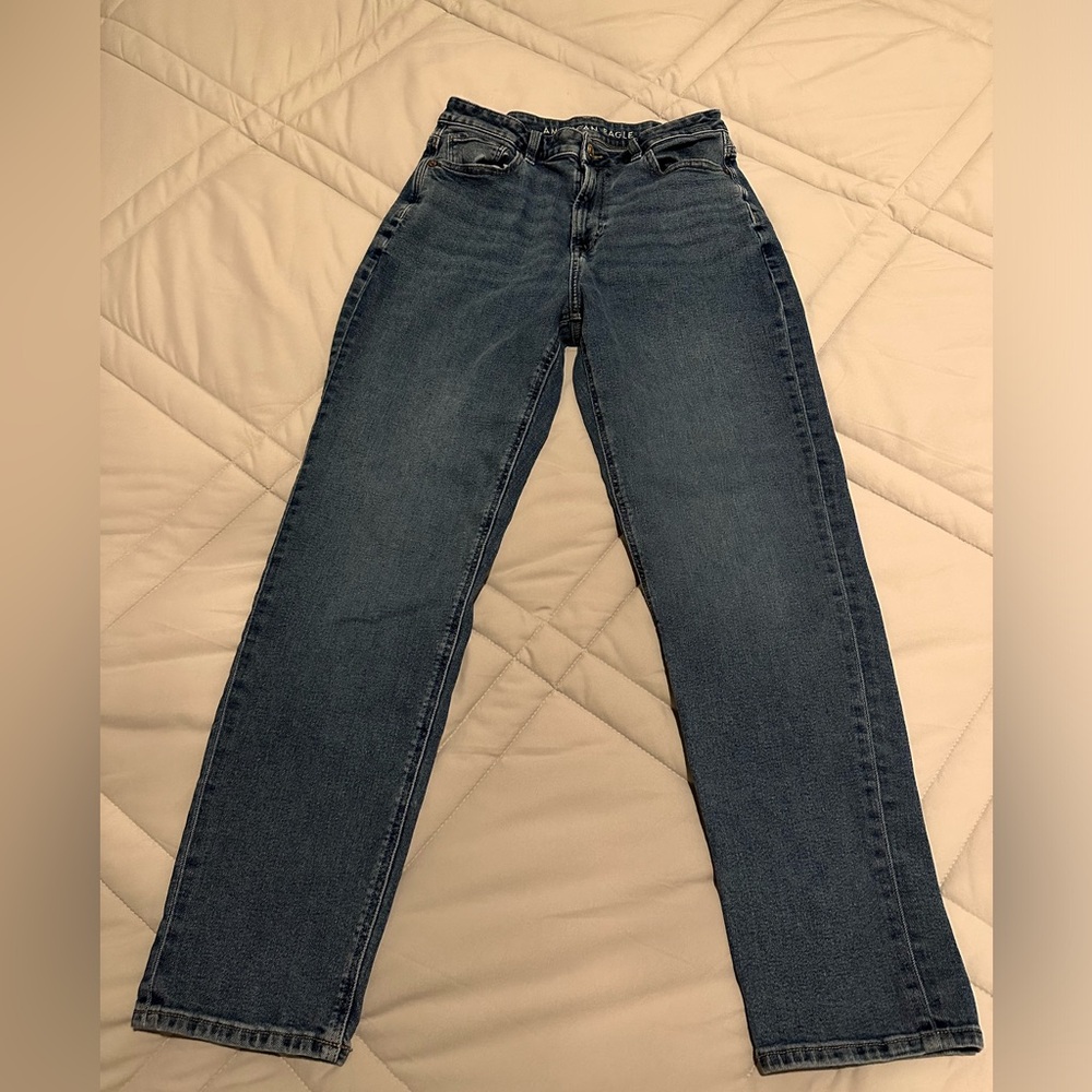 American Eagle Mom Jeans